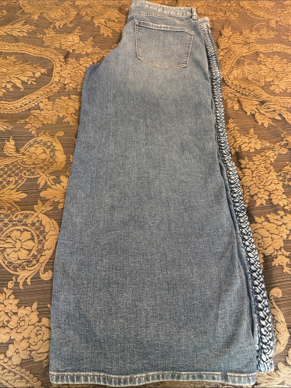 Braided Seam Detail
Cropped Wide Leg
Featherweight Collection!
Has Stretch! - Picture 5 of 6